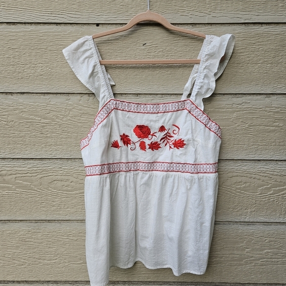 Shein white ruffle strap blouse with red embroidery 4XL - Picture 1 of 4